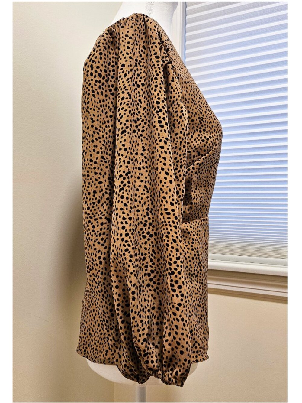 Reset by Jane Cheetah Print Wrap Blouse (M) - Picture 2 of 6